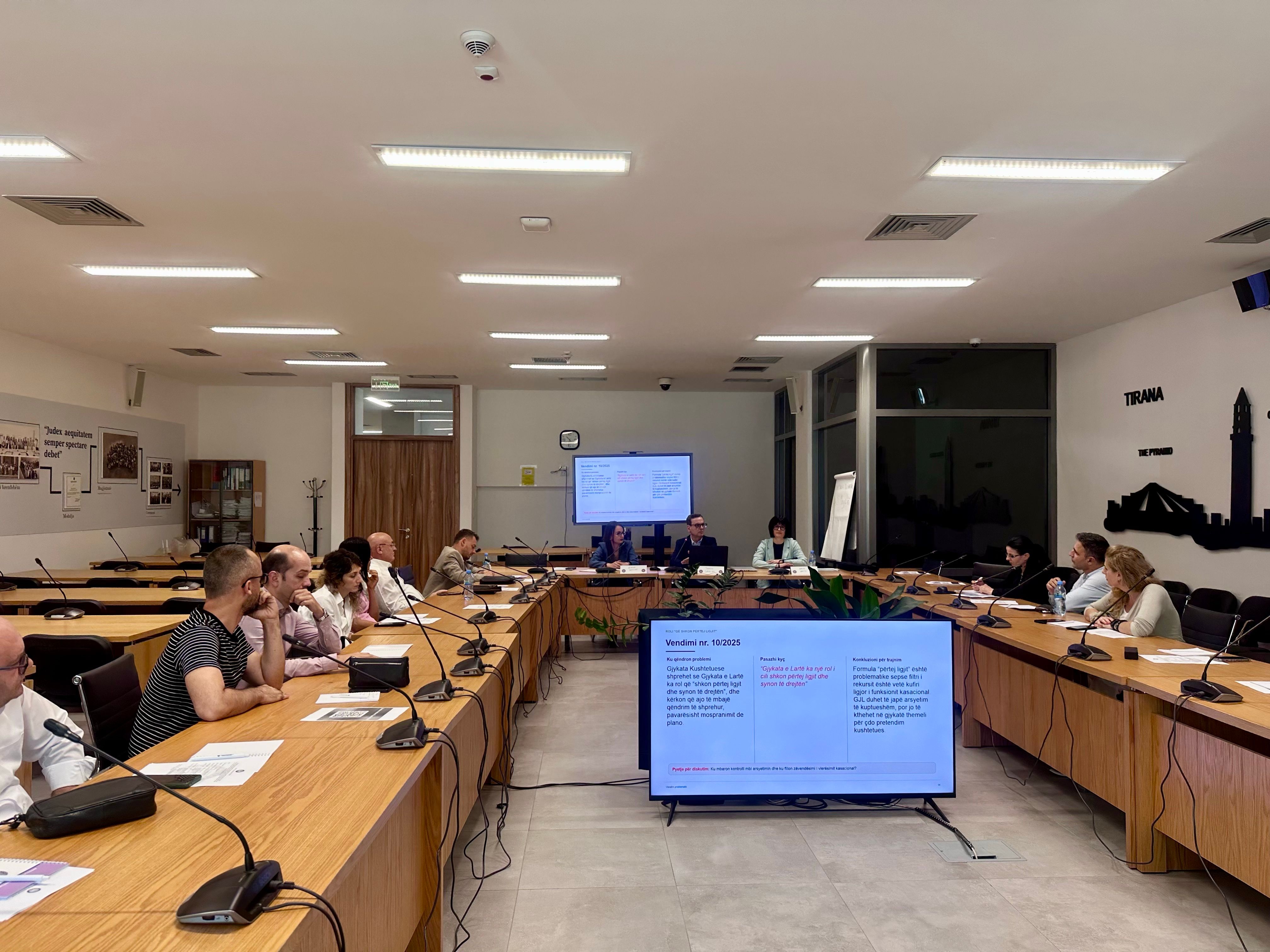 AKTIVITET TRAJNUES: “Marrëdhënia ndërmjet juridiksionit administrativ dhe juridiksionit kushtetues” - 10 qershor 2026